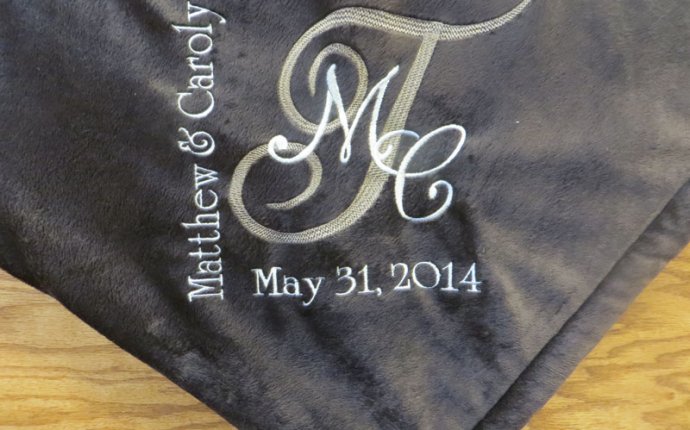 Personalized Blankets for Wedding Gifts