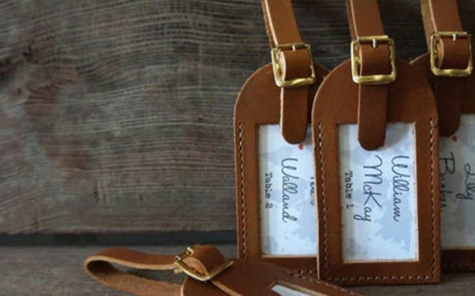 11 Personalized Wedding Favors - Pretty Happy Love - Wedding Blog