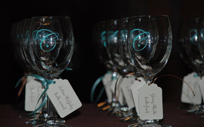 Wedding Favor Wine Glasses. pinterest best cool wine glass party