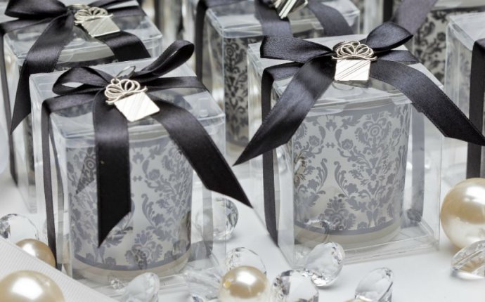 Table favors for wedding reception